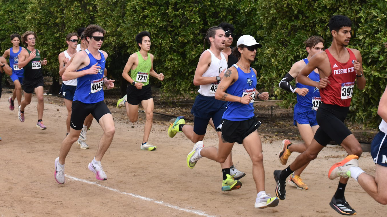 Men's Cross Country finish in 4th place at UCR Invitational