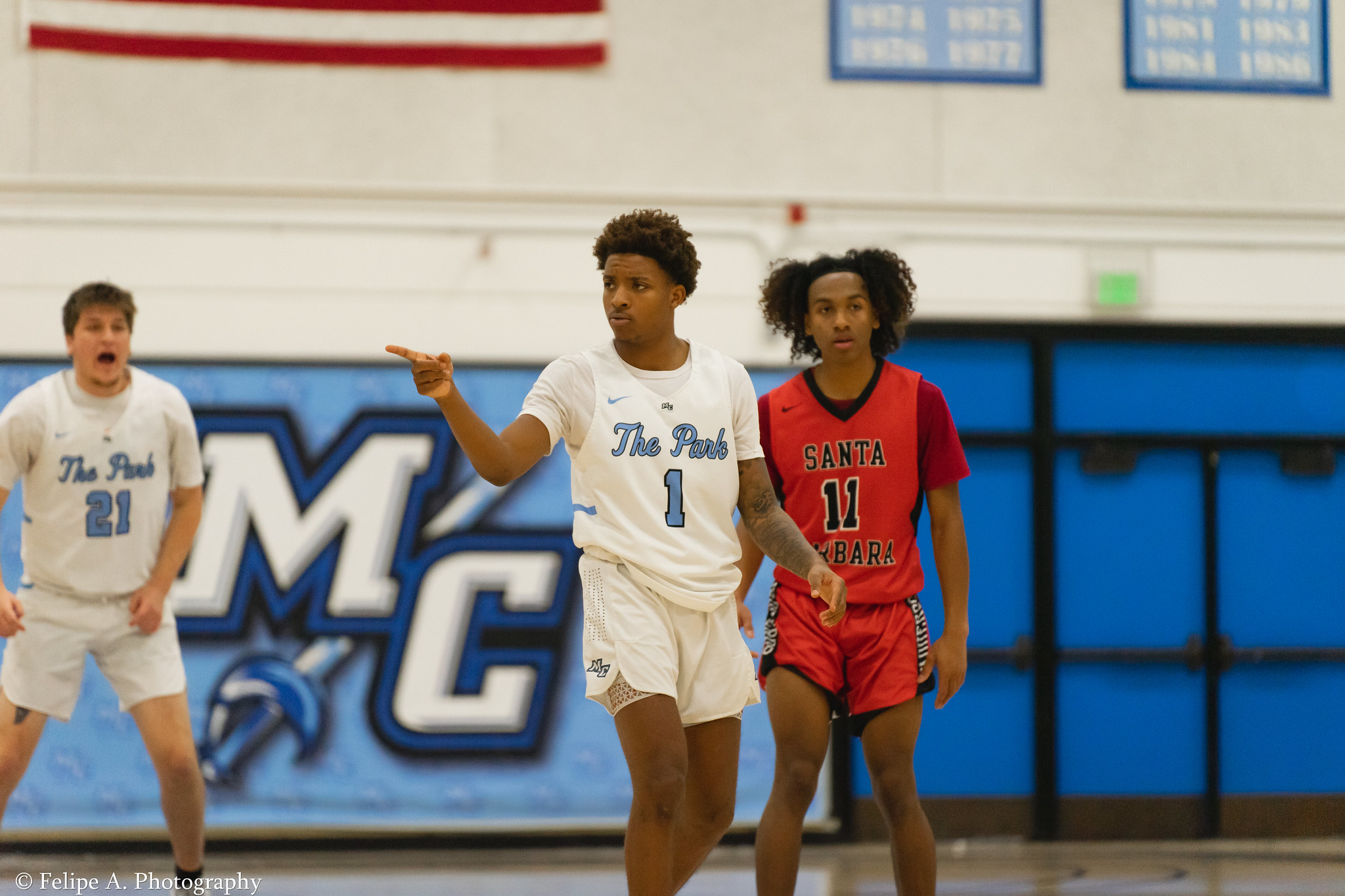Men's basketball sets up showdown with Ventura after inspired play